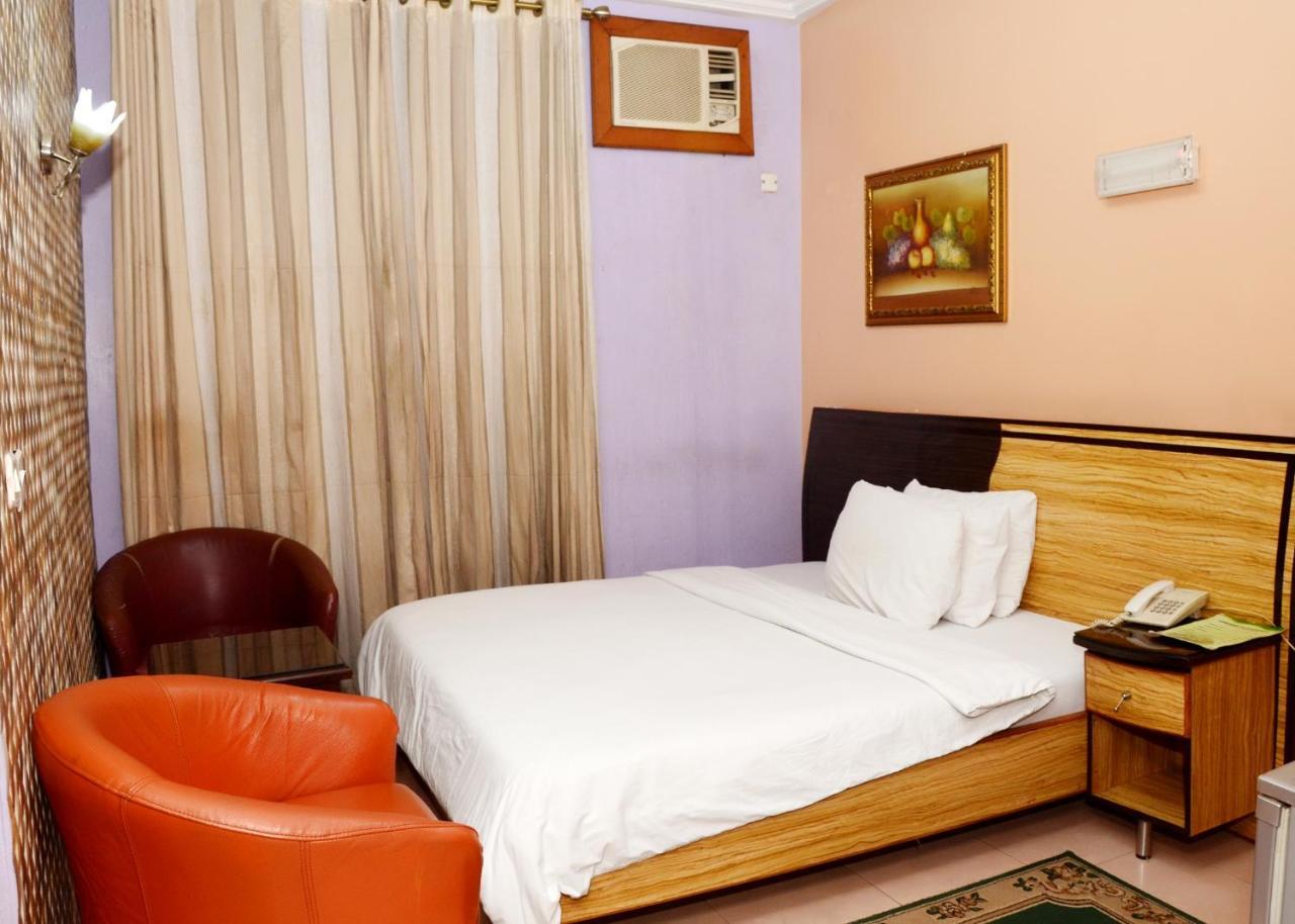 Terrace Green Hotels & Suite Lagos Exterior photo