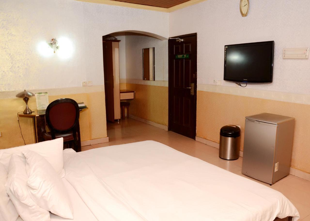 Terrace Green Hotels & Suite Lagos Exterior photo